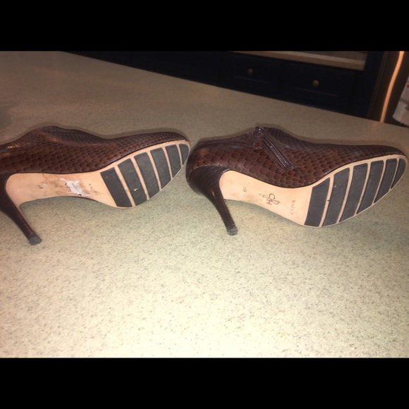 Booties - Picture 4 of 4